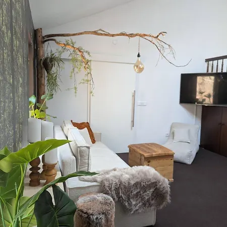 Baumhaus Apartment *