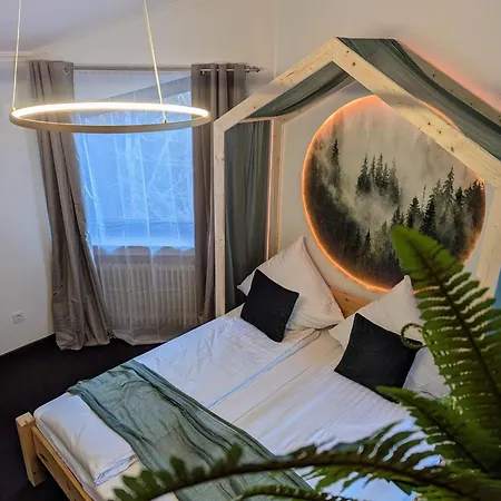 Baumhaus Apartment Schonau an der Brend